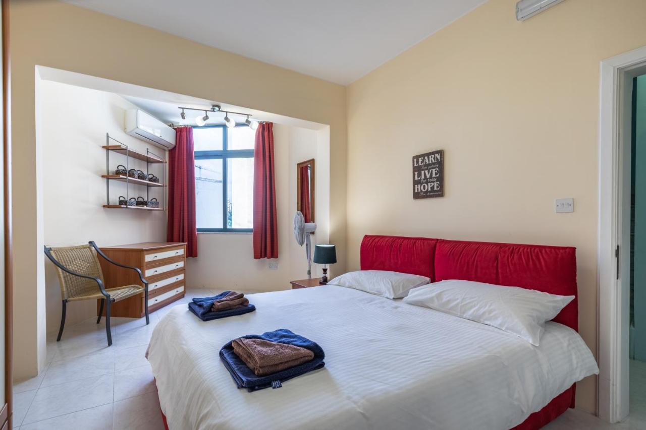 סליאמה Fantastic 3 Bedroom Duplex Penthouse With Terrace מראה חיצוני תמונה