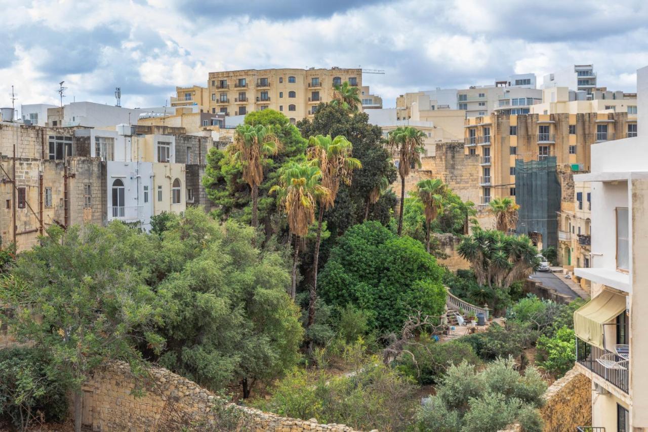 סליאמה Fantastic 3 Bedroom Duplex Penthouse With Terrace מראה חיצוני תמונה