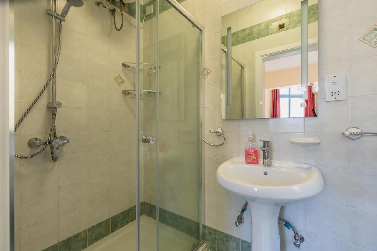 סליאמה Fantastic 3 Bedroom Duplex Penthouse With Terrace מראה חיצוני תמונה
